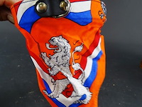 Lederen hondenhalsband met oranje slab - afbeelding 2 van  3