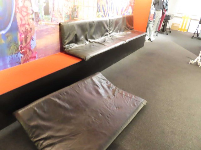 Lederen kussen (3x) - afbeelding 2 van  2