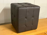 Lederen poef - afbeelding 5 van  5