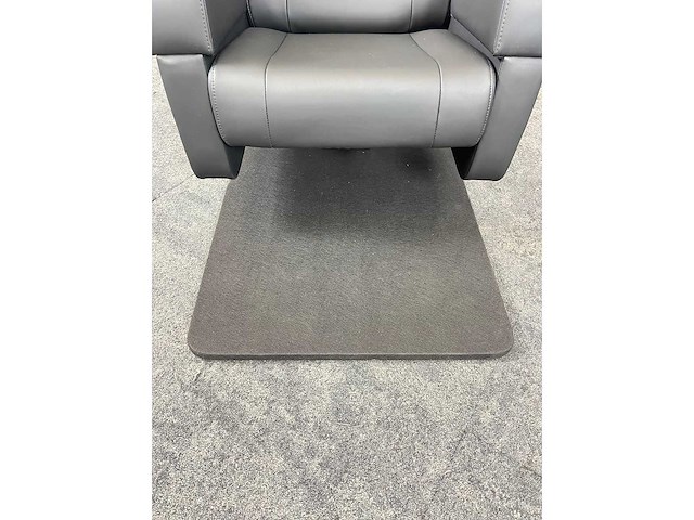 Lederen relaxfauteuil - ongebruikt - afbeelding 2 van  6