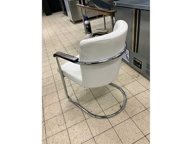 Lederen restaurantstoelen (30x) - afbeelding 3 van  9