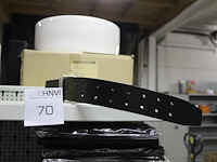 Lederen riem 120 cm lang - afbeelding 1 van  2