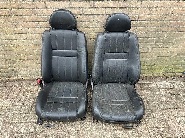 Lederen stoelenset mg f / tf - afbeelding 1 van  2