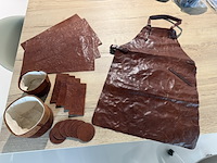 Lederen tafelset 17 delig, served with style, chestnut, 2026 - afbeelding 1 van  8
