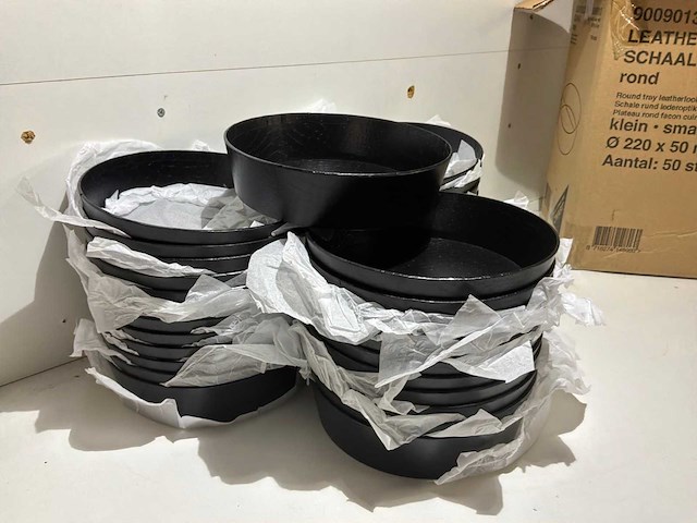 Lederlook schaaltjes (47x) - afbeelding 3 van  5