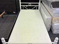 Ledikant incl. matras 90x200, koudschuim - afbeelding 1 van  4