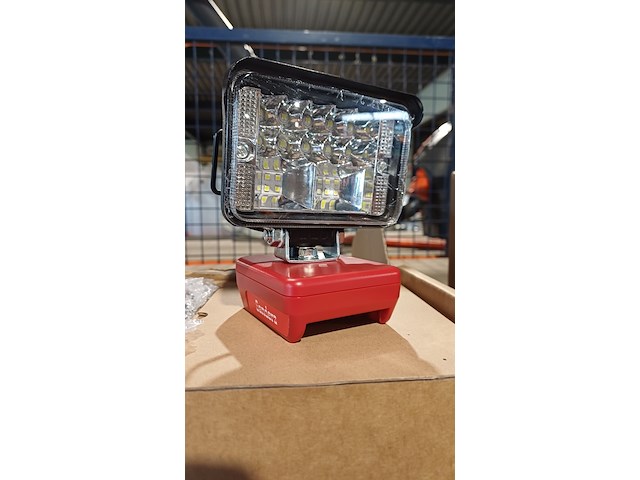 Ledlamp op accu - 3 inch sanderz, 2025 - afbeelding 2 van  4