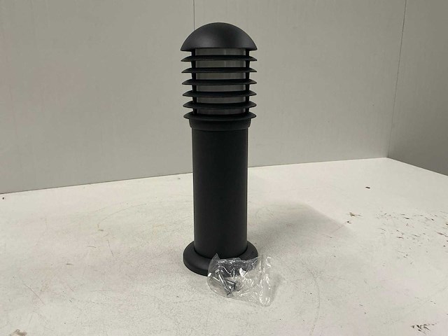 Leds c4 s.a nachtlamp (4x) “ongebruikt” - afbeelding 2 van  3