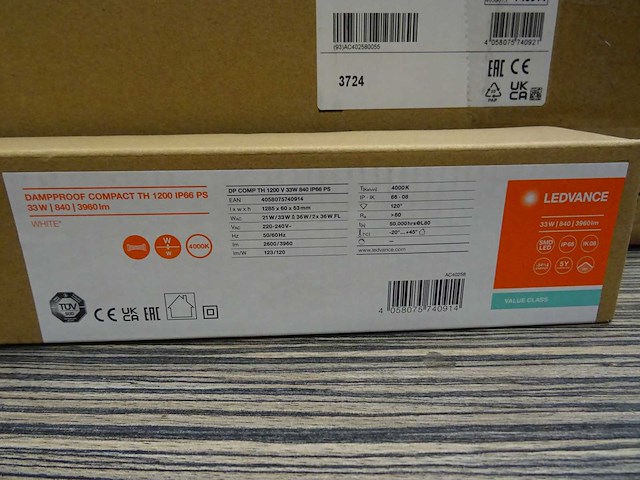 Ledvance - dampproof compact th 1200 ip66 ps 33w 840 - led montagebalk (7x) - afbeelding 3 van  3