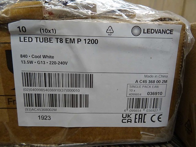 Ledvance - led tube t8 em p 1200 - led tubes (24x) - afbeelding 1 van  2