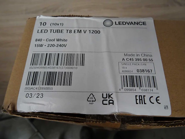 Ledvance - led tube t8 em v 1200 - led buis (20x) - afbeelding 2 van  2