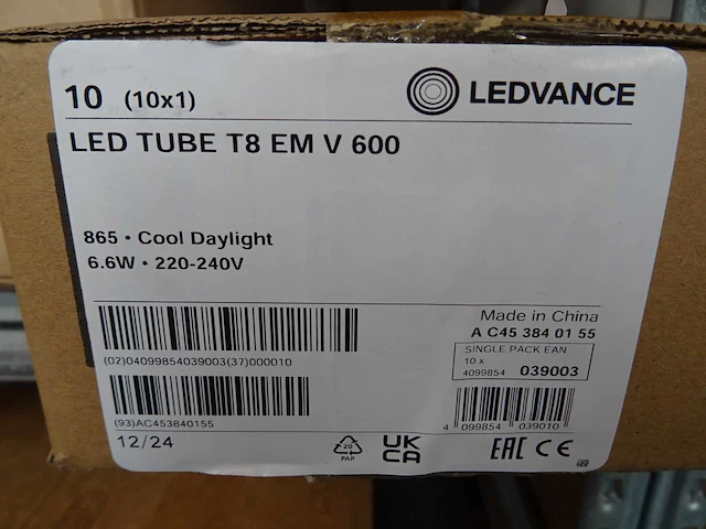 Ledvance - led tube t8 em v 600 - led buis (10x) - afbeelding 1 van  1