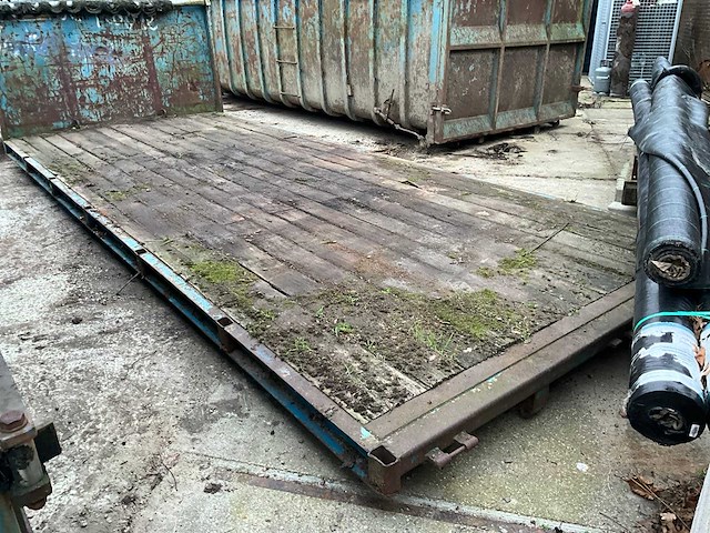 Leebur - afzet afvalcontainer - afbeelding 3 van  5