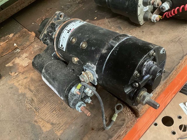 Leece neville 24v startmotor - afbeelding 4 van  5