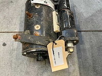 Leece-neville startmotor 24v (3x) - afbeelding 1 van  7