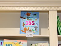 Leesboek met 365 beerverhaaltjes. - afbeelding 1 van  2