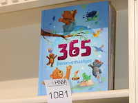 Leesboek met 365 beerverhaaltjes. - afbeelding 2 van  2