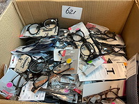 Leesbril diverse modellen, kleuren en sterktes (125x) - afbeelding 1 van  2