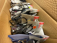 Leesbril diverse modellen, kleuren en sterktes (300x) - afbeelding 3 van  4