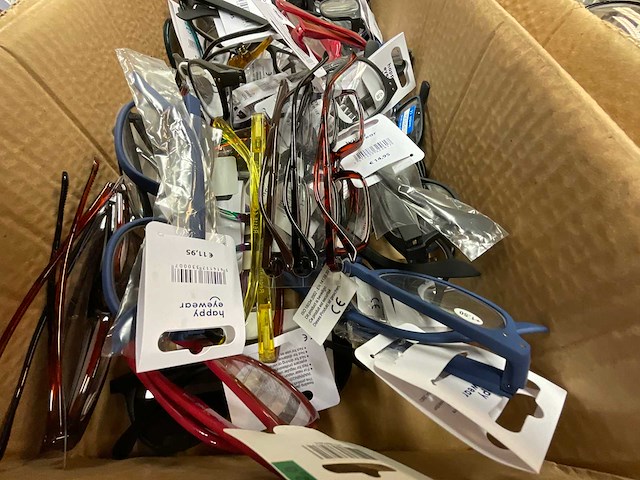 Leesbril diverse modellen, kleuren en sterktes (300x) - afbeelding 4 van  4