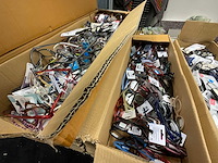 Leesbril diverse modellen, kleuren en sterktes (600x) - afbeelding 2 van  4