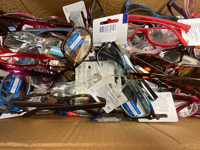 Leesbril diverse modellen, kleuren en sterktes (600x) - afbeelding 4 van  4