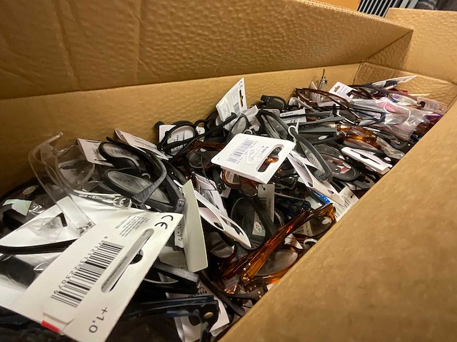 Leesbril diverse modellen, kleuren en sterktes (600x) - afbeelding 2 van  5