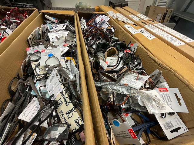 Leesbril diverse modellen, kleuren en sterktes (600x) - afbeelding 4 van  5