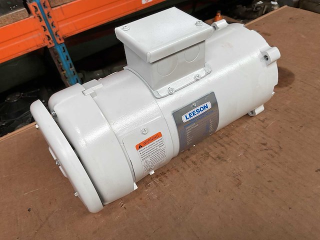 Leeson electric c4d17fc46d direct current permanent magnet motor - afbeelding 1 van  2