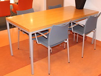 Leestafel met metalen onderstel en bamboelook blad met 4 stoelen. afmeting tafel 170 x 78 x 77 cm. - afbeelding 2 van  3