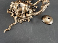 Leeuwenkop als faux bronzen deurklopper - afbeelding 3 van  5