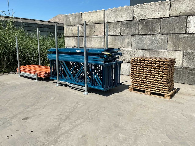 Legbord / pallet stellingen - afbeelding 1 van  6