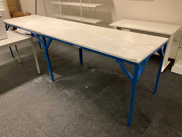 Legbordstelling en diverse inventaris - afbeelding 5 van  7