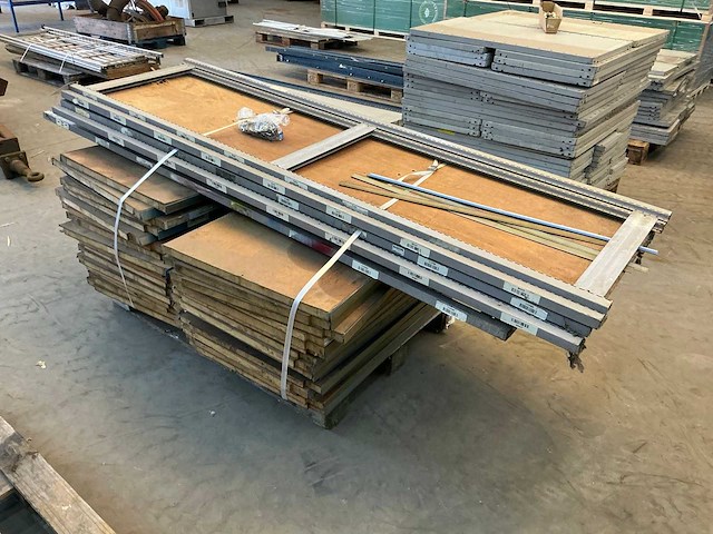 Legbordstelling en stellingmateriaal - afbeelding 7 van  12