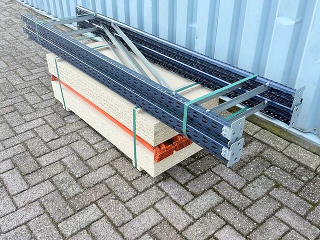 Legbordstelling grootvakstelling ± 3.8m lang. - afbeelding 2 van  6