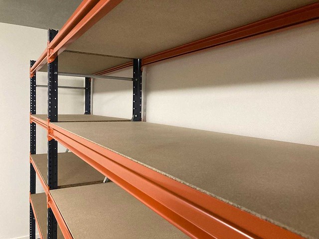 Legbordstelling. grote nette partij ± 75m lang incl legborden. compleet! - afbeelding 5 van  14