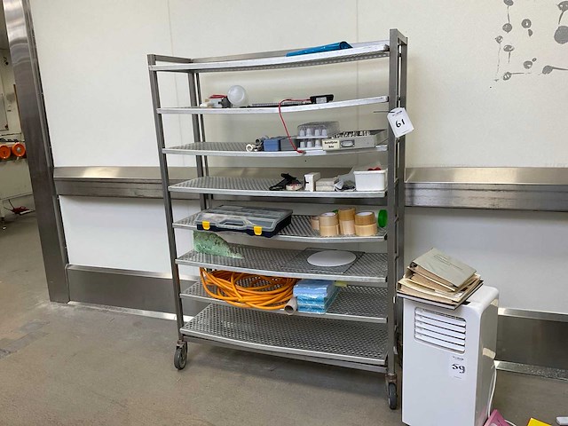 Legbordstelling inclusief bakkerij benodigdheden - afbeelding 1 van  7