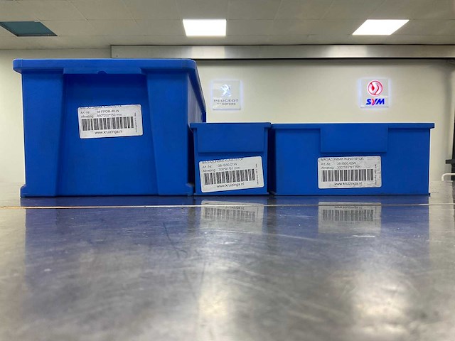 Legbordstelling met (321x) magazijnbakken - afbeelding 12 van  16