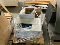 Legbordstellingen, kantoorinventaris en diversen - afbeelding 6 van  53