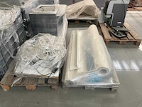 Legbordstellingen, kantoorinventaris en diversen - afbeelding 43 van  53