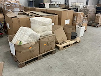 Legbordstellingen, kantoorinventaris en diversen - afbeelding 32 van  48