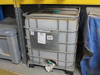 Lege ibc voormalig gebruikt voor meststoffen. - afbeelding 1 van  3