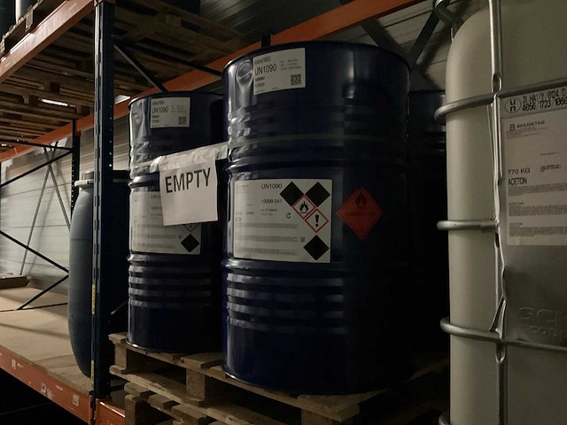 Lege ibcs en vaten (30x) - afbeelding 4 van  4