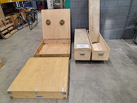 Lege kisten - afbeelding 3 van  4