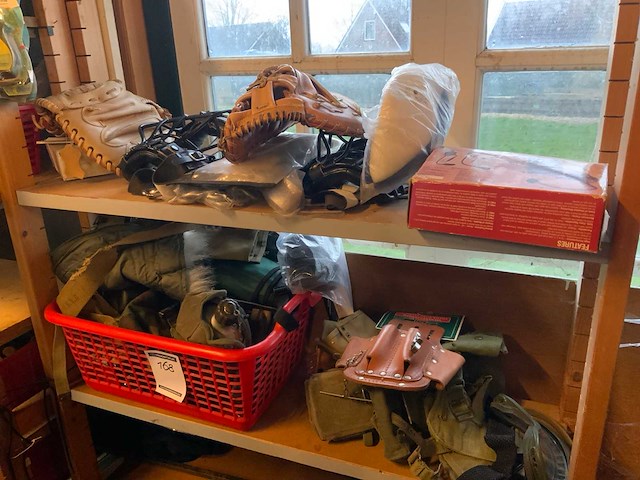 Leger en sportartikelen - afbeelding 1 van  7