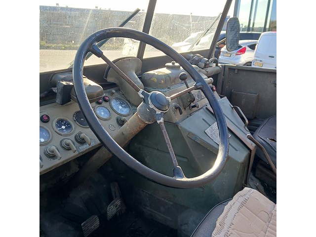Leger voertuig unimog mercedes, 404 - afbeelding 5 van  52