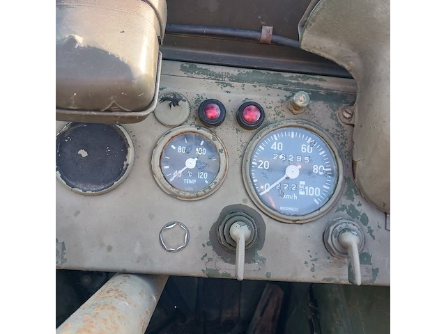 Leger voertuig unimog mercedes, 404 - afbeelding 8 van  52