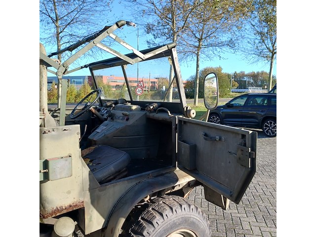 Leger voertuig unimog mercedes, 404 - afbeelding 24 van  52