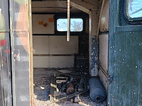 Leger voertuig unimog met opbouw mercedes, 404 - afbeelding 20 van  53