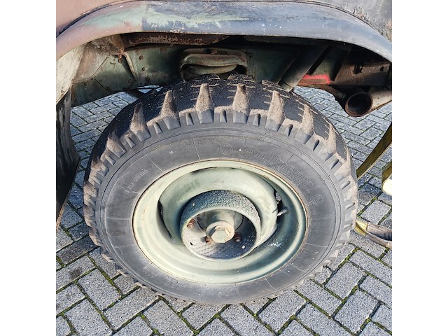 Leger voertuig unimog met opbouw mercedes, 404 - afbeelding 36 van  53